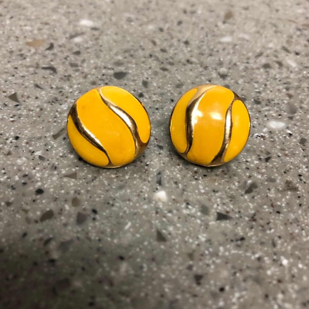 Retro Yellow Stud Earrings